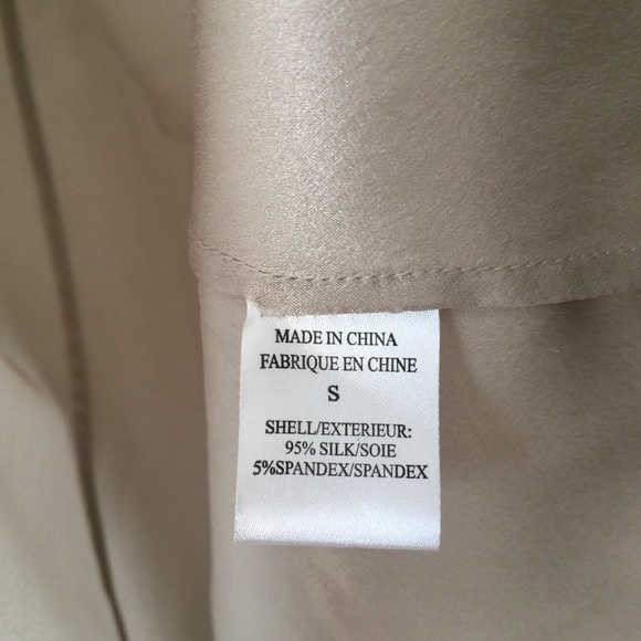 Closet Clear Out!⚡️THEORY Silk Top - Picture 6 of 7